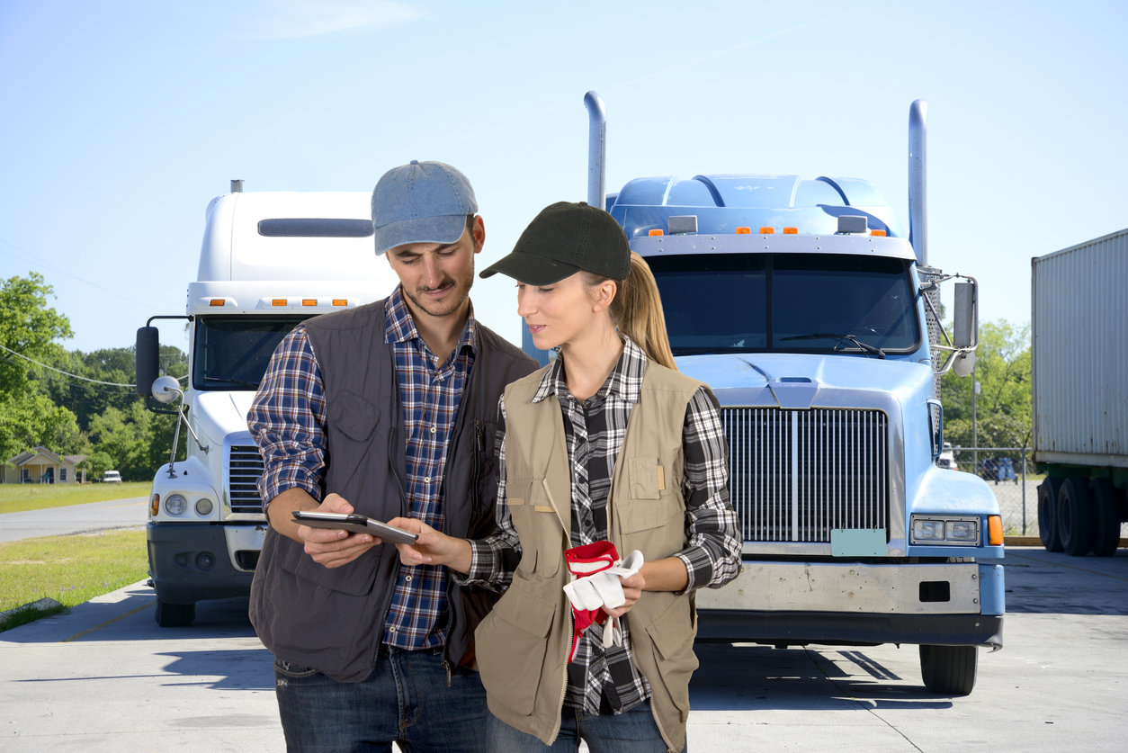 Communication with Your Driver-Manager | CRST Dedicated